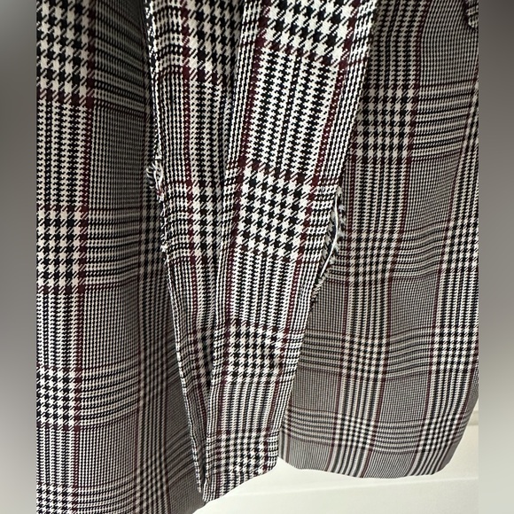 Love Tree Glen Plaid belted trench coat - Picture 9 of 9